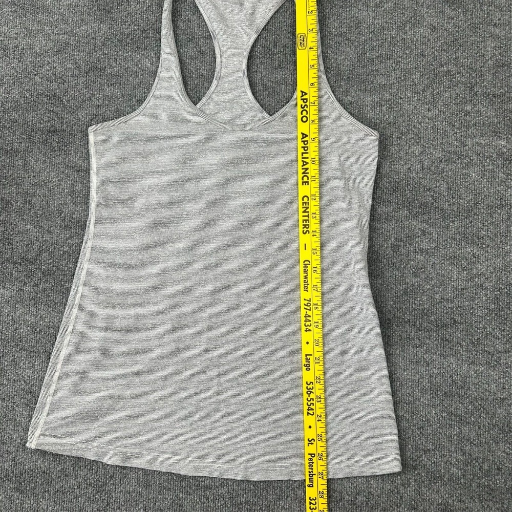 Lululemon Love‎ Tank Top Heathered Core Ultra Light Grey Size 16x27 - Picture 4 of 6